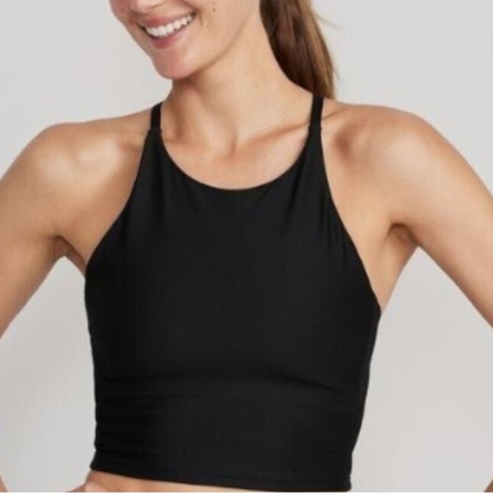 NWT Old Navy Active Powersoft Light Support Built-in Sports top